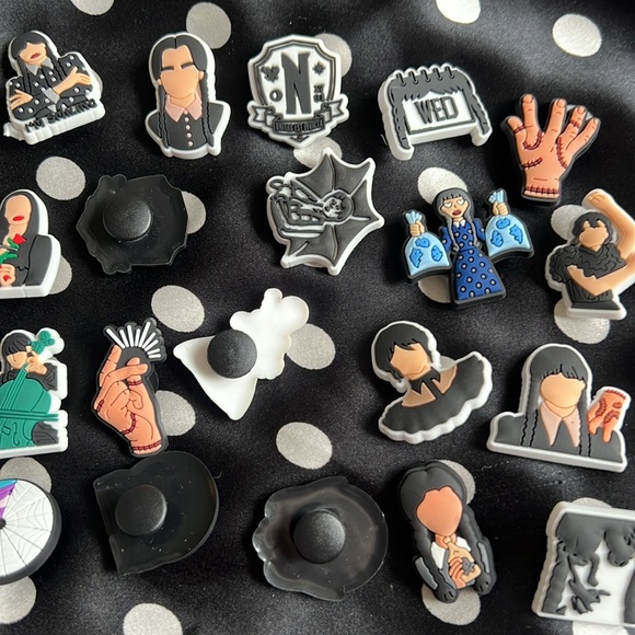 Wednesday Shoe Charms Jibbitz - Picture 5 of 5